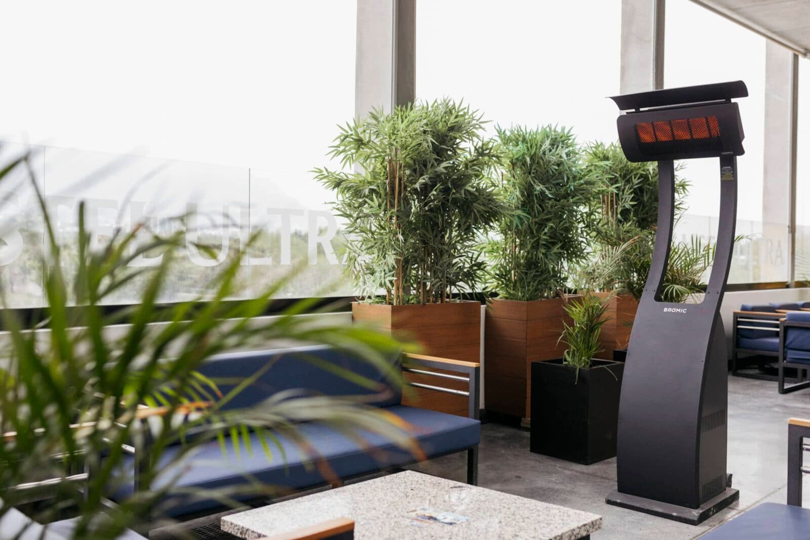 Bromic Heating Tungsten Smart Heat Gas Freestanding Patio Heater thumbnail 9