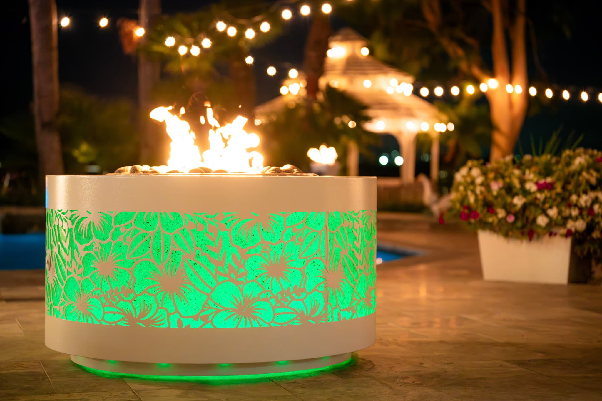 Lifestyle · TOP · Caribbean · Fire · Pit ·