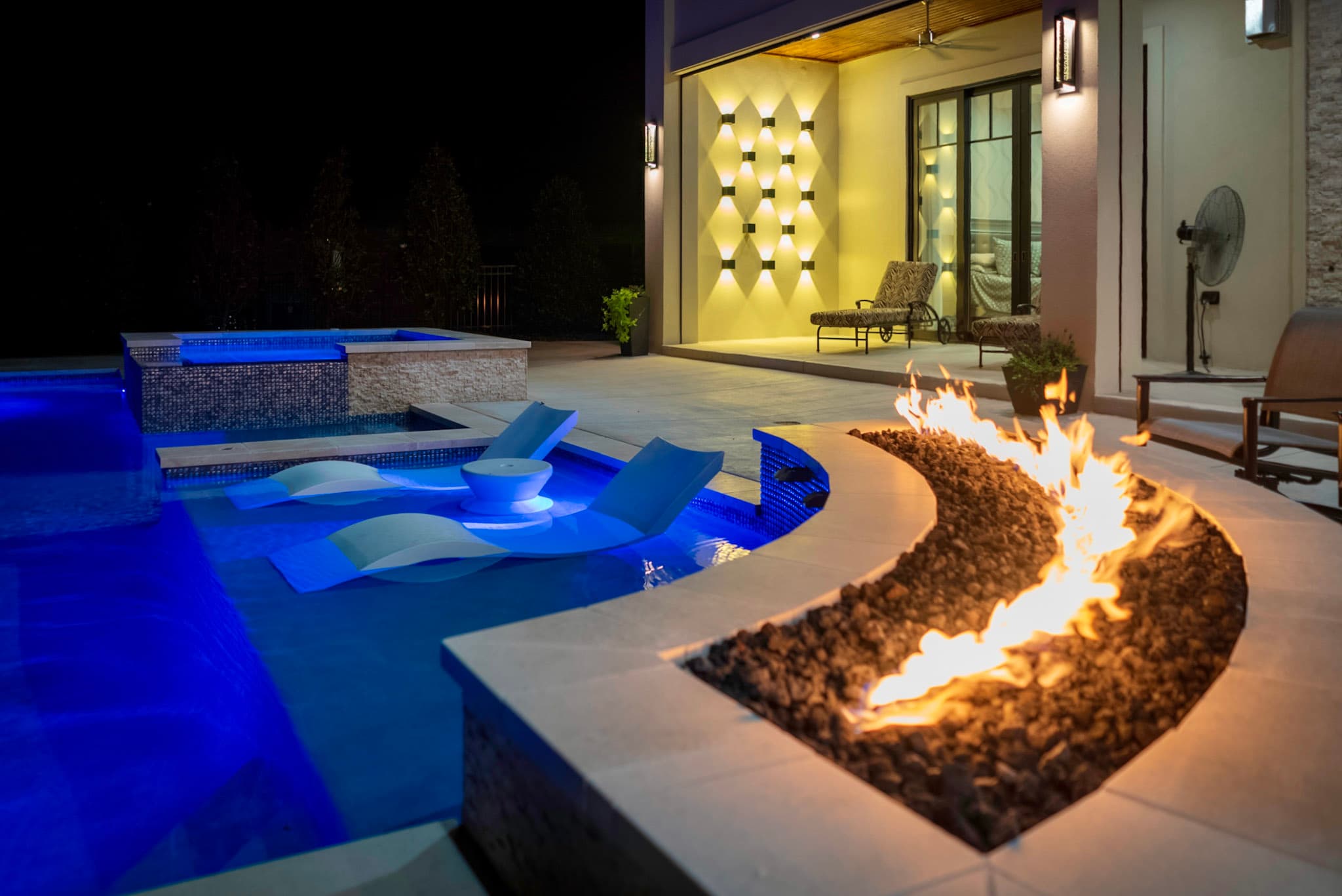 The · Outdoor · Plus · Customer · Custom · Pan · Bunrer ·